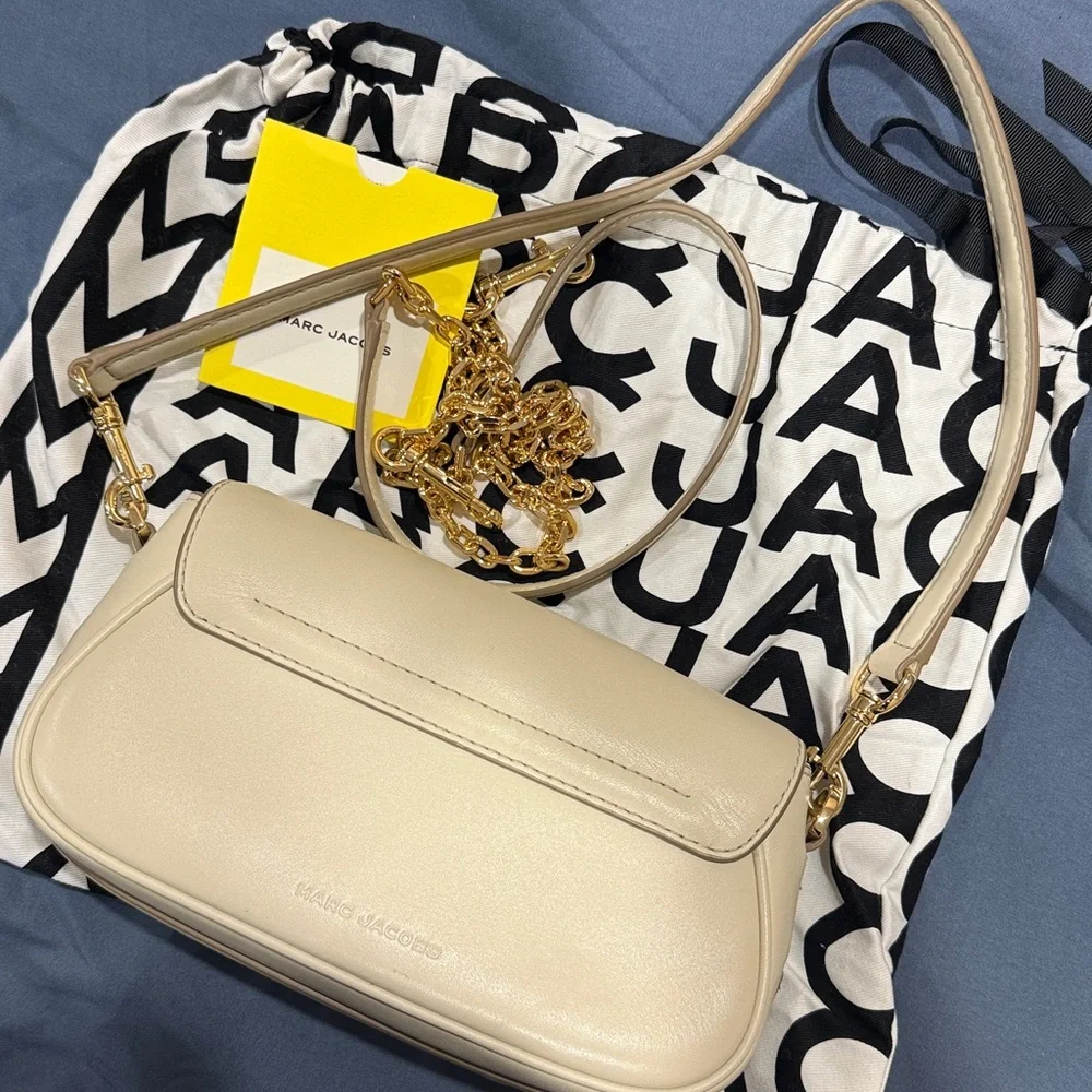 Marc Jacobs Clover Shoulder Bag - Picture 2 of 6